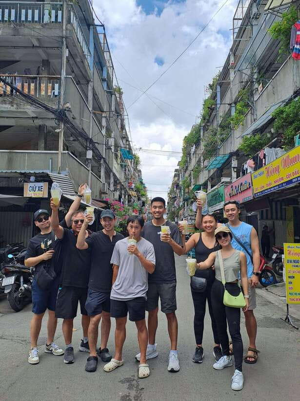 Ho Chi Minh City: Walking Food Tour with 13 Tastings - The Late-Afternoon Timing and Why It Matters