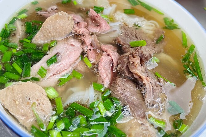 Ho Chi Minh/Saigon Zero Tourist Food Tour - Entering Saigon’s Zero-Tourist Food World