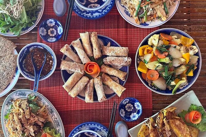 Hoi An Ancient Town - Night Market Street Food Tours By Night - A quick reality check: crowds, shopping, and extra costs