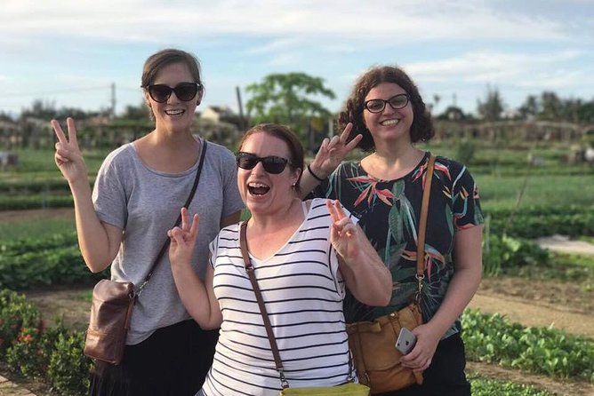 Hoi An Food Tour by Motorbike with Tastings and Dinner - Pickup, timing, and how the meeting works