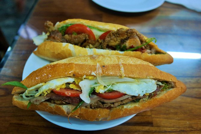 Hoi An Street Food Walking Tour with Tastings - Off-the-beaten-path walking that feels like local life