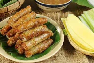 Hoi An Vespa Food Tour: Authentic & Exotic Food Culture - Stop 1: Hoi An Pickup + the First Look Beyond the Main Streets