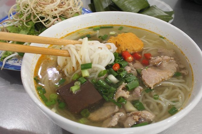 Hue Flavor Street Food Tour - What you actually taste: dumplings, vermicelli soup, and pork vermicelli
