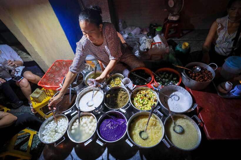 Hue: Guided Local Food Tour with Stories - The Route: Walking South to North Across the Huong River