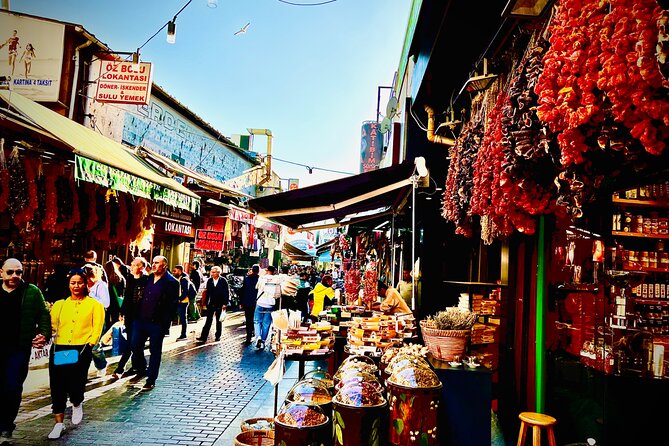 Istanbul Guided Street Food Tour Around European and Asian Sides - Dessert Finale: Kunefe and Maraş Dondurma