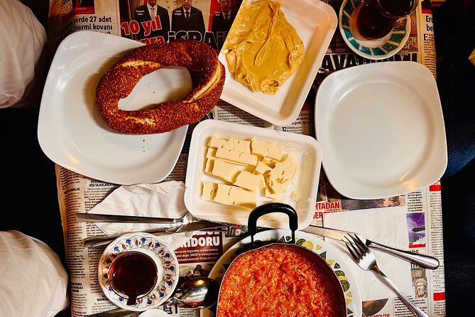 Istanbul Guided Street Food Tour Around European and Asian Sides - Dairy-Store Breakfast: Kaymak, Honey, Cheese, and Simit