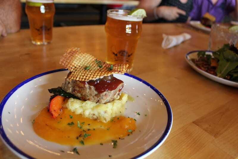 Jasper: Downtown Foodie Tour - Practical planning: what to bring and how to avoid hiccups