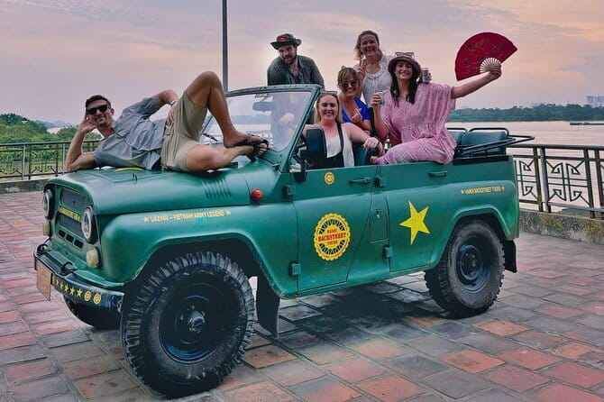 Jeep Tour Saigon By Night : FRESH SEAFOOD, STREET FOOD & SKY BAR - A Jeep at 6:00 pm: Why This Format Works in Ho Chi Minh City