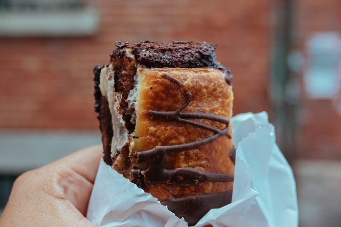 Jewish Neighborhood Food Tour - The walking route: Outremont to Mile End to Plateau Mont-Royal