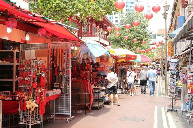 Kampong Glam, Little India & Chinatown with Local Street Food Tastings - Little India: market sidewalks, garlands, gold shops, and hawker-centre stops