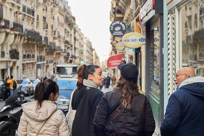 -Kids friendly- Eat, play, love Montmartre: 3H Walking Food Tour - A Montmartre scavenger hunt that keeps kids walking (and laughing)