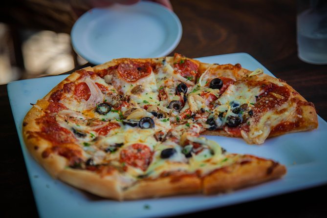 Kona Walking Food Tour - Mokuaikaua Church: a stop that changes how you look at the neighborhood