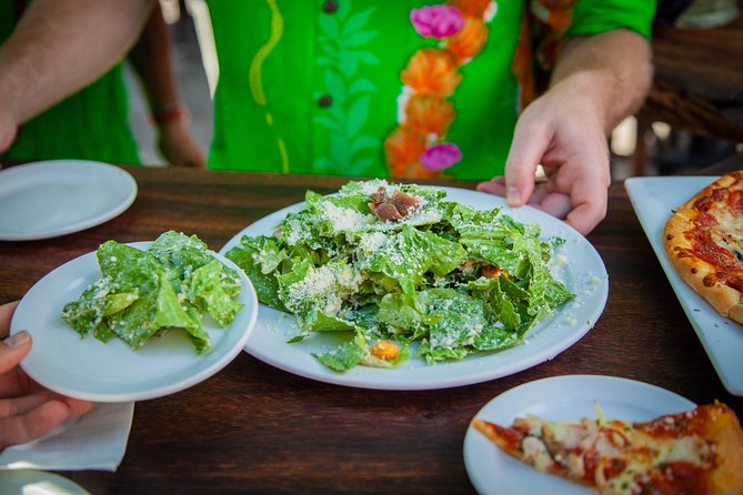 Kona Walking Food Tour - How the restaurant tastings and beverages work in real life