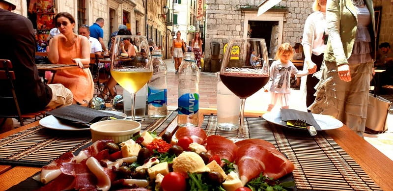 Kotor: Private Walking Tour with Wine and Food Tasting - The Open Market stop: where the tasting has meaning
