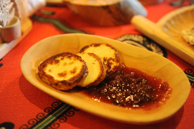 Krakow: Food Tour of 10 Tastings with Pierogi, Vodka & More - Starting at Plac Nowy: Zapiekanki, Vodka, and the Jewish District Angle