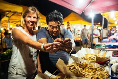 Kuala Lumpur Local Street Food Private Walking Tour by Night - Hutong Food Court: Siew Bao and Chicken Curry Puff (The “First Hit” Stop)