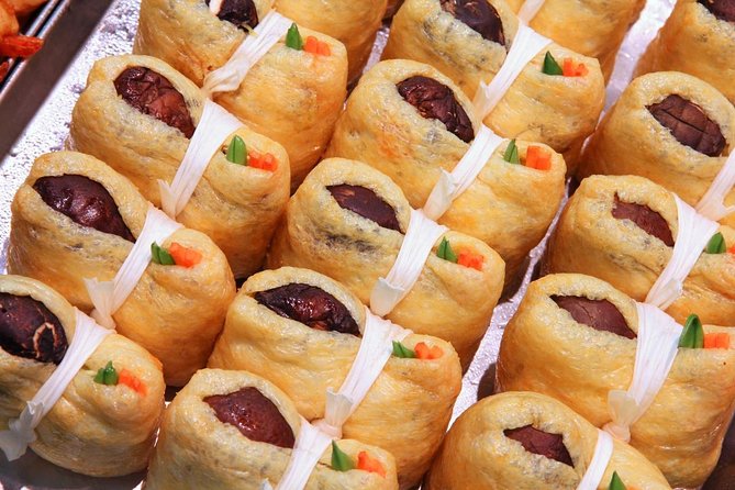 Kuromon Market Food Walking Tour in Osaka (6 stops, 6 tastes) - Key things that make this tour work