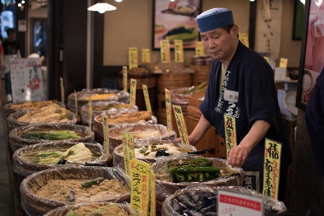 Kyoto Foodie Night Tour - Kyoto at 5:00 pm: why this food night tour works