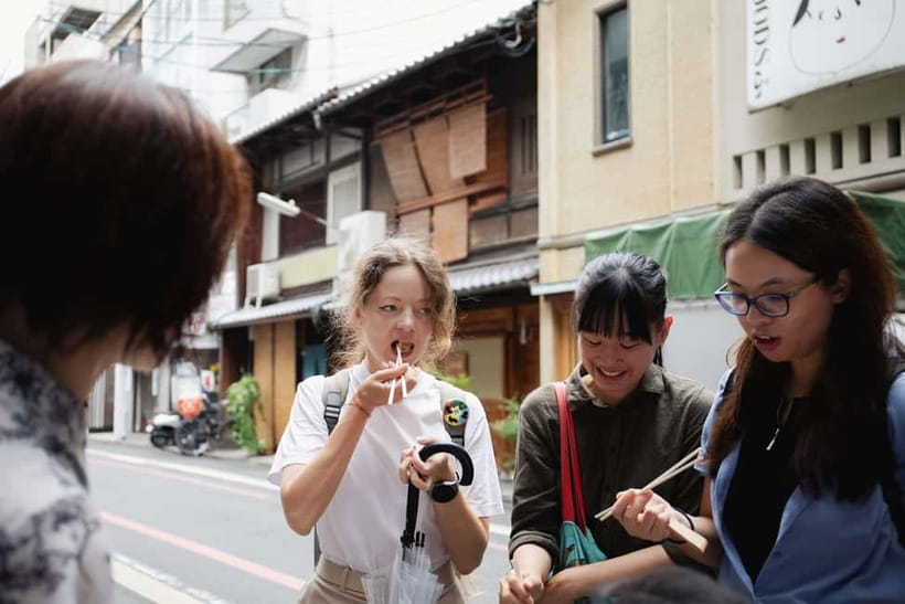 Kyoto: Local Food Tasting Tour at the Nishiki Market - Shinkyogoku Shopping Arcade: Where You Get Kyoto Street Life (45 Minutes)