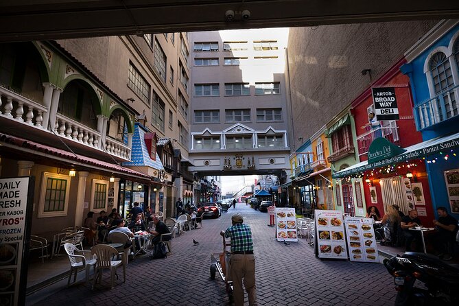 LA Food Tour: Exploring America’s Culinary Frontier - Grand Central Market: one minute, but it points you toward where to eat next