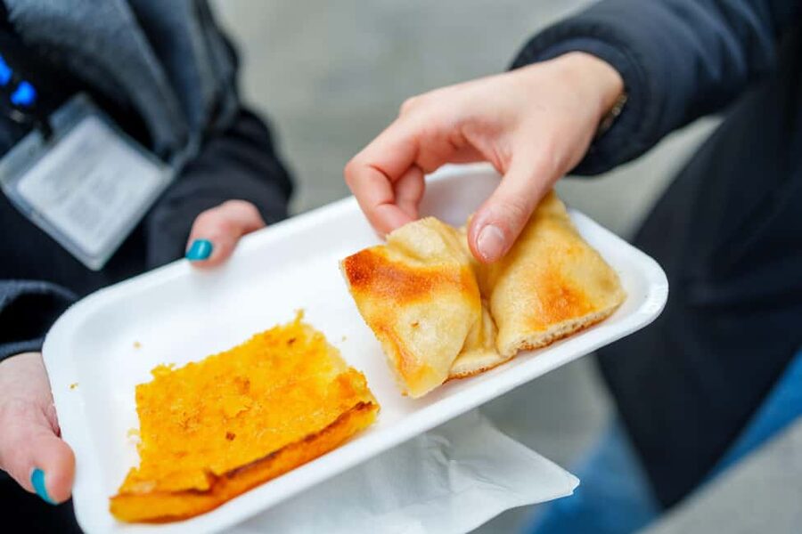 La Spezia: Taste Cinque Terre on a Full Meal Food Tour - Dessert at the end: gelato and sweetness that doesn’t feel rushed