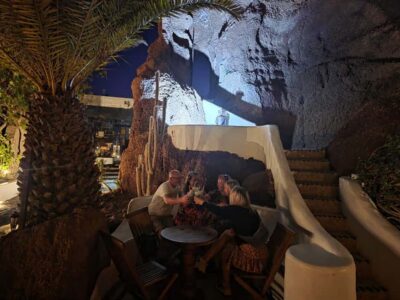Lanzarote: Evening Tapas, Winery & Lagomar Experience - Pickup timing and the small-vehicle feel around 5.5 hours