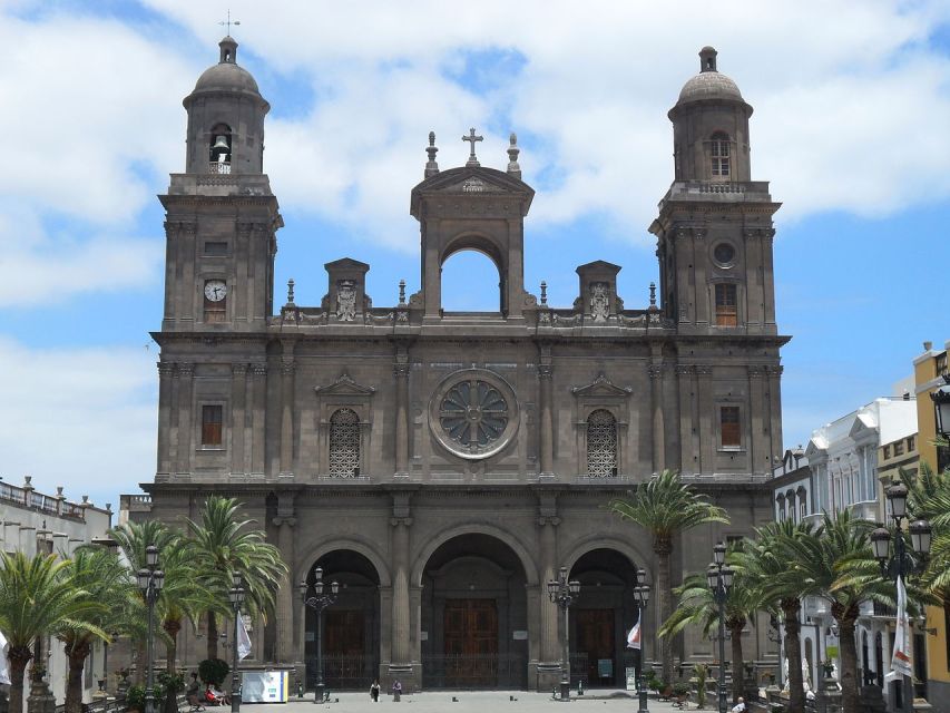Las Palmas: Tapas and Drinks in the Beauty of the Old City - Price, Value, and Who This Private-Feeling Tour Is Best For