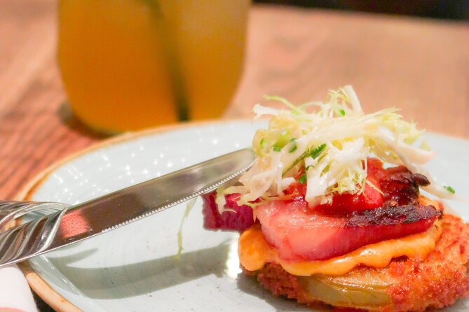 Las Vegas: The Strip's Celebrity Chefs Tour or Downtown Food Tour - The Strip itinerary: what each themed stop is doing for you