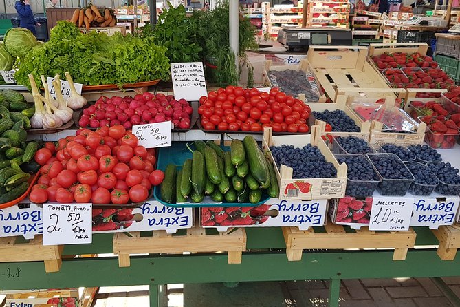 Latvian food tasting tour at Riga Central market - Alcohol and food timing: a smart way to pace