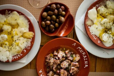 Lisbon: Food Tasting Tour by Tuk Tuk with 2 Stops - Getting oriented fast: pickup, route flow, and what “2 stops” feels like