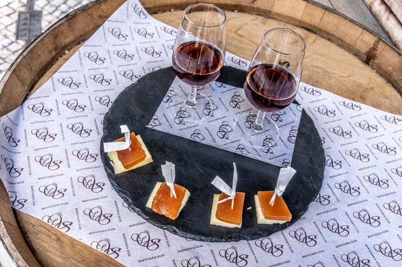 Lisbon: Food Tasting Tour by Tuk Tuk with 2 Stops - How much food you really get (and what not to expect)