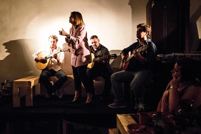 Lisbon Food Tour with 3 Stops and Fado Show Performance - A 3-hour Lisbon night with real structure