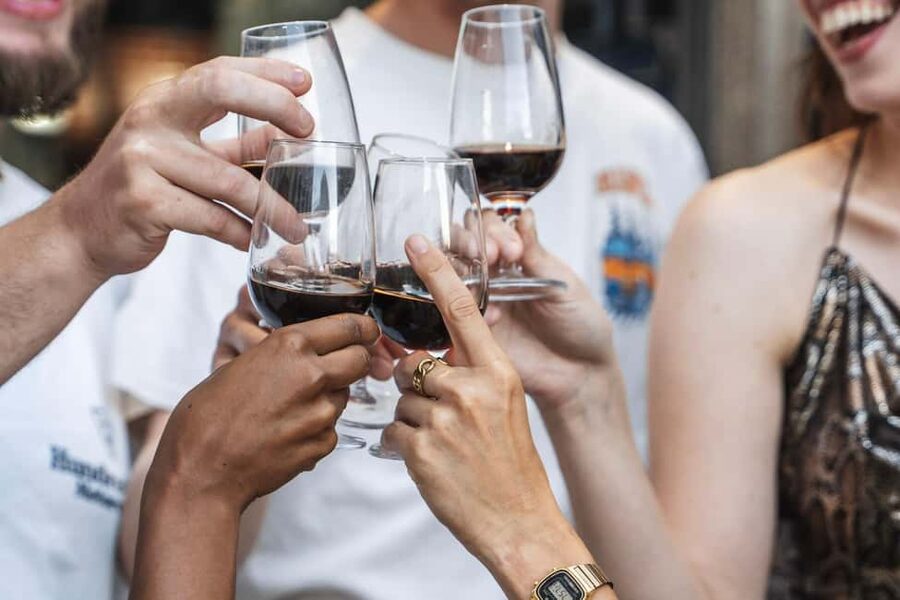 Lisbon: Food Tour with Local Tastings and Drinks - Rua Augusta finish: you end right where the energy is