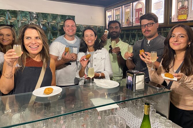 Lisbon Foodies Small-Group Walking Tour - Moorish Quarter tastings and the no-climbing viewpoint