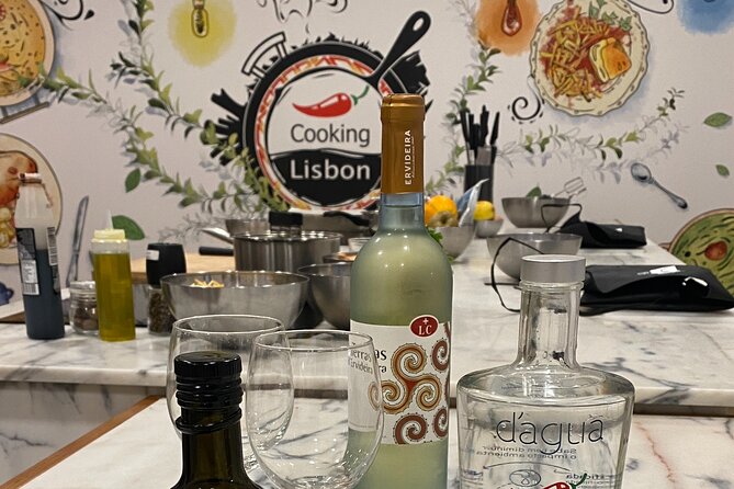 Lisbon Market and Food Tour with Cooking Class and Lunch - Market morning at R. Bernardim Ribeiro: how the experience kicks off