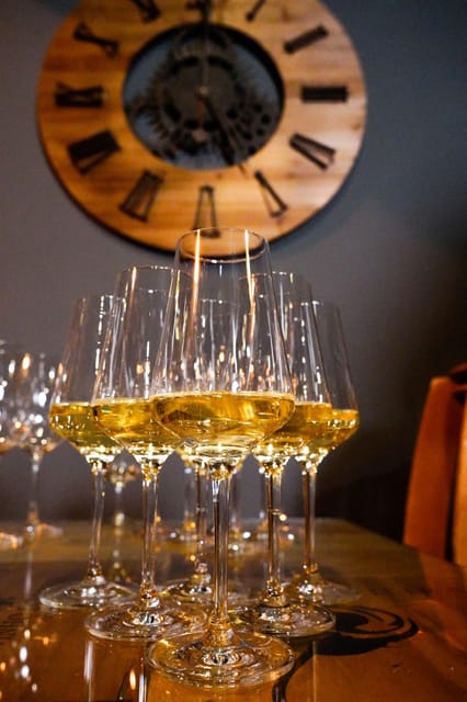 Lisbon: Premium Wine and Tapas Tasting Session - Key highlights worth marking on your Lisbon map