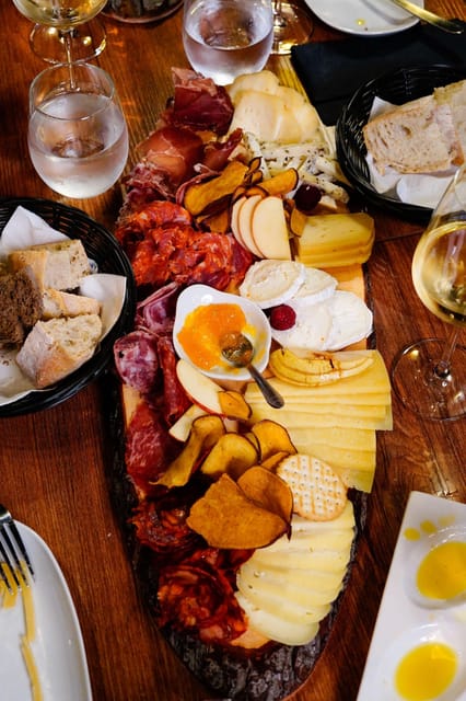Lisbon: Premium Wine and Tapas Tasting Session - Value check: what $100 buys in Lisbon (and who it’s best for)