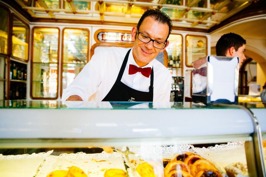 Lisbon: Private Food Tour – 10 Tastings with Locals - Pastel de Nata and Pasteis de Bacalhau: eating Lisbon’s icons the sensible way