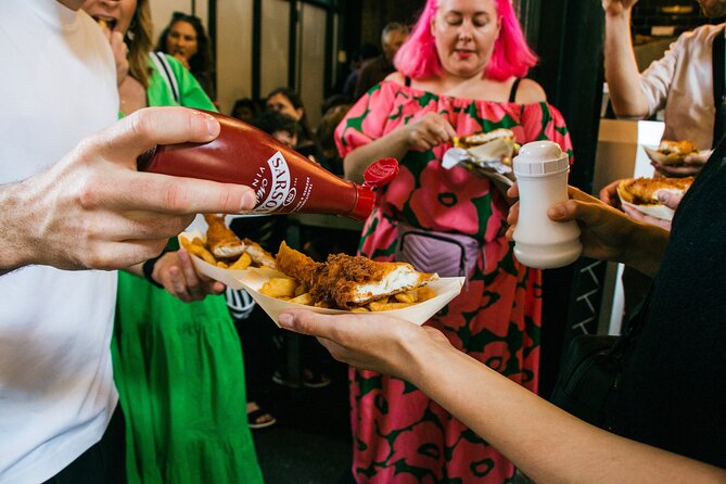 London Borough Market & London Bridge Food Tour - Bankside sights and stories: prisons, palaces, and the Thames views