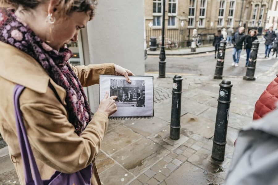 London: East End Food Tour - Beigel Bake and salt beef: the East End classic that’s hard to fake