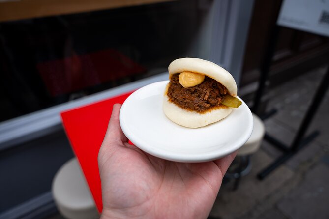 London Foodie Adventure:More than 10 dishes with Sherpa Food Tour - Charlotte Street Indian street food with real spice energy
