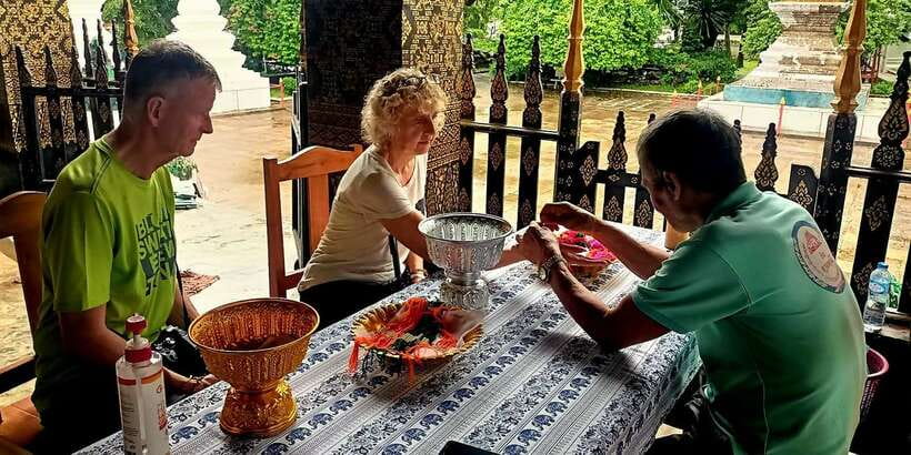 Luang Prabang: Foodie Walking Tour & Monk Blessing - Small group size: why up to 6 people feels better
