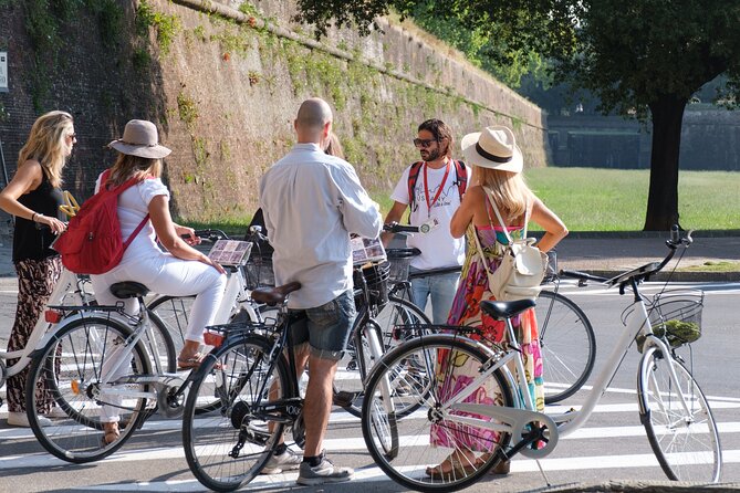 Lucca Bikes and Bites with food tastings for Small Groups or Private - Piazza Napoleone and the gelato finale at Lucca’s oldest shop