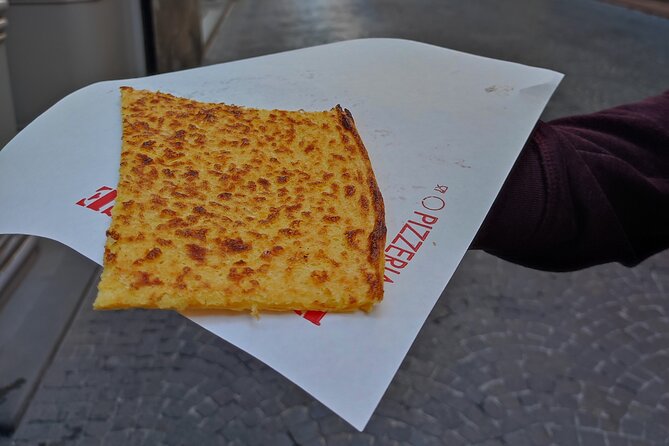 Lucca’s Ultimate Food Tour: Full Tuscan Meal by Do Eat Better - Stop 2: Piazza Anfiteatro stroll before Tordelli at San Frediano