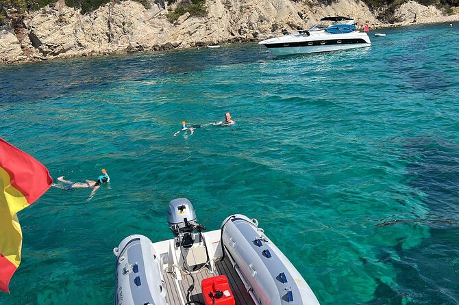 Luxury Catamaran sailing with welcome Drinks Tapas Max10-12Person - Crew and service: why the small group makes a difference