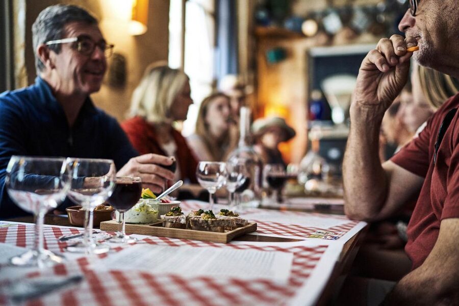 Lyon: Vieux Lyon Food Tasting Walking Tour - The tasting lineup: how cheese, meats, pastries, and sweets tend to roll