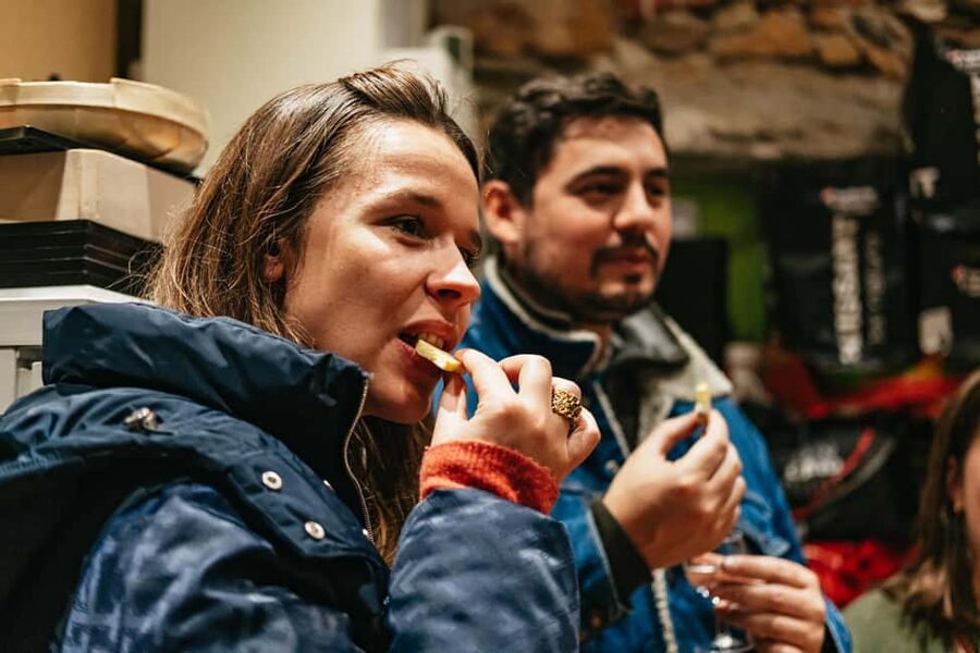 Lyon: Vieux Lyon Food Tasting Walking Tour - Price and value: is $104 per person worth it?