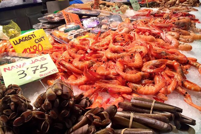 Made in Catalonia, Barcelona with Culinary Backstreets - Passeig de Gràcia and Gràcia-area shops: from rustic bites to refined takes