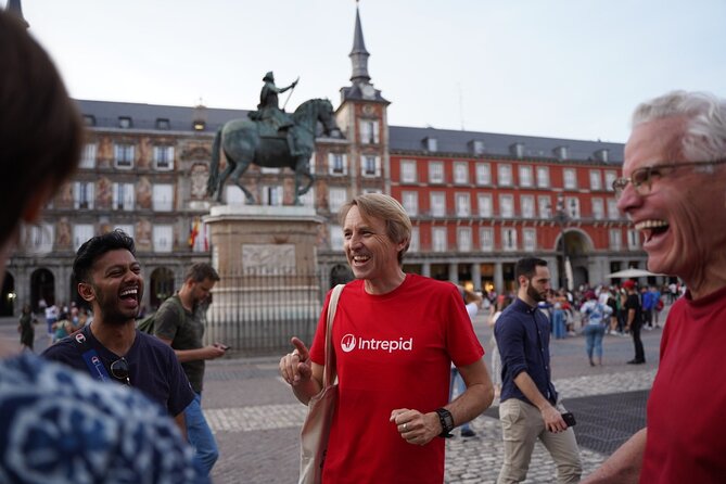 Madrid by Night: Tapas Crawl, Local Drinks & Hidden Gems - Stop 2: Mercado de San Miguel for vermouth and aged cheese
