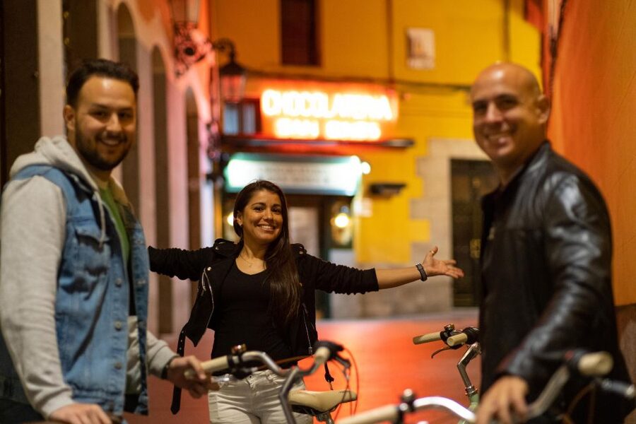 Madrid by Night: Vintage Bike Tour Highlights/Optional Tapas - Why a Madrid night bike tour works so well